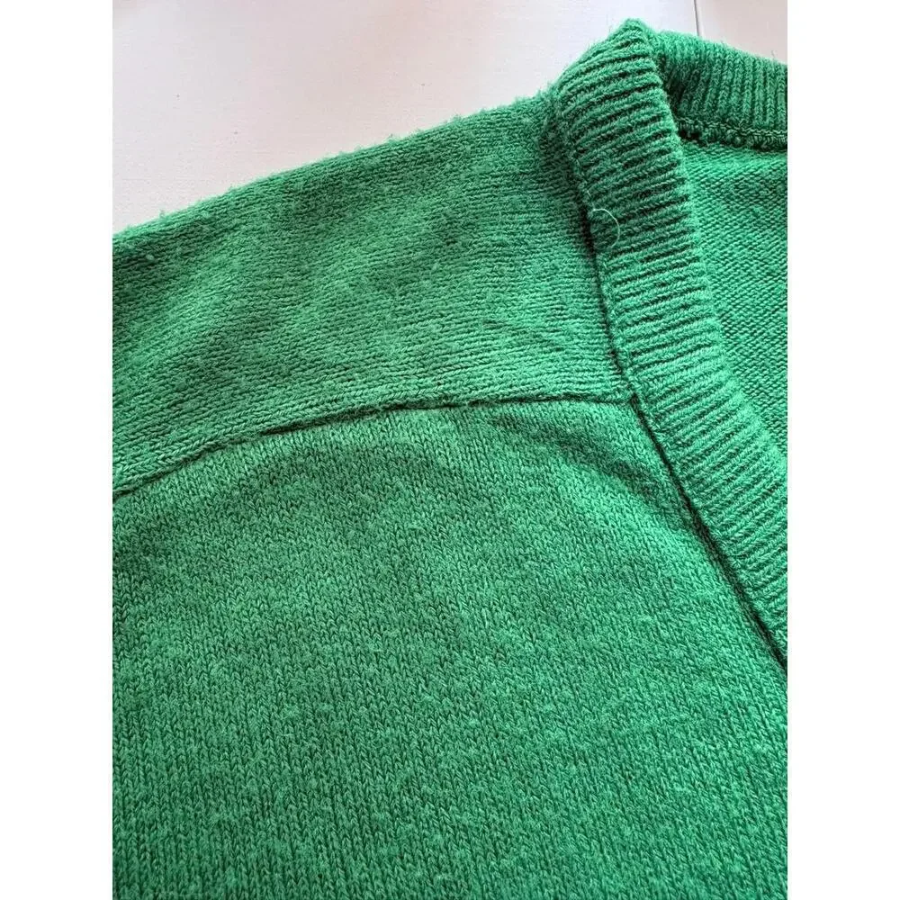 Vintage Izod Lacoste Mens Kelly Green Knit V Neck Sweater Size Large